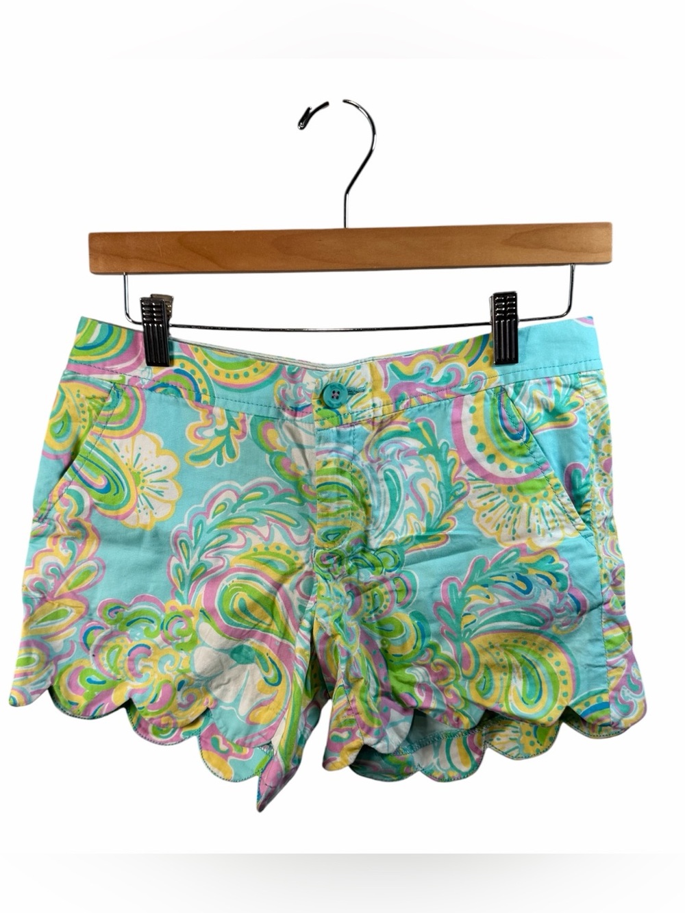 Lilly Pulitzer Women’s Scalloped Hem Paisley Printed Shorts Buttercup Size 00‎